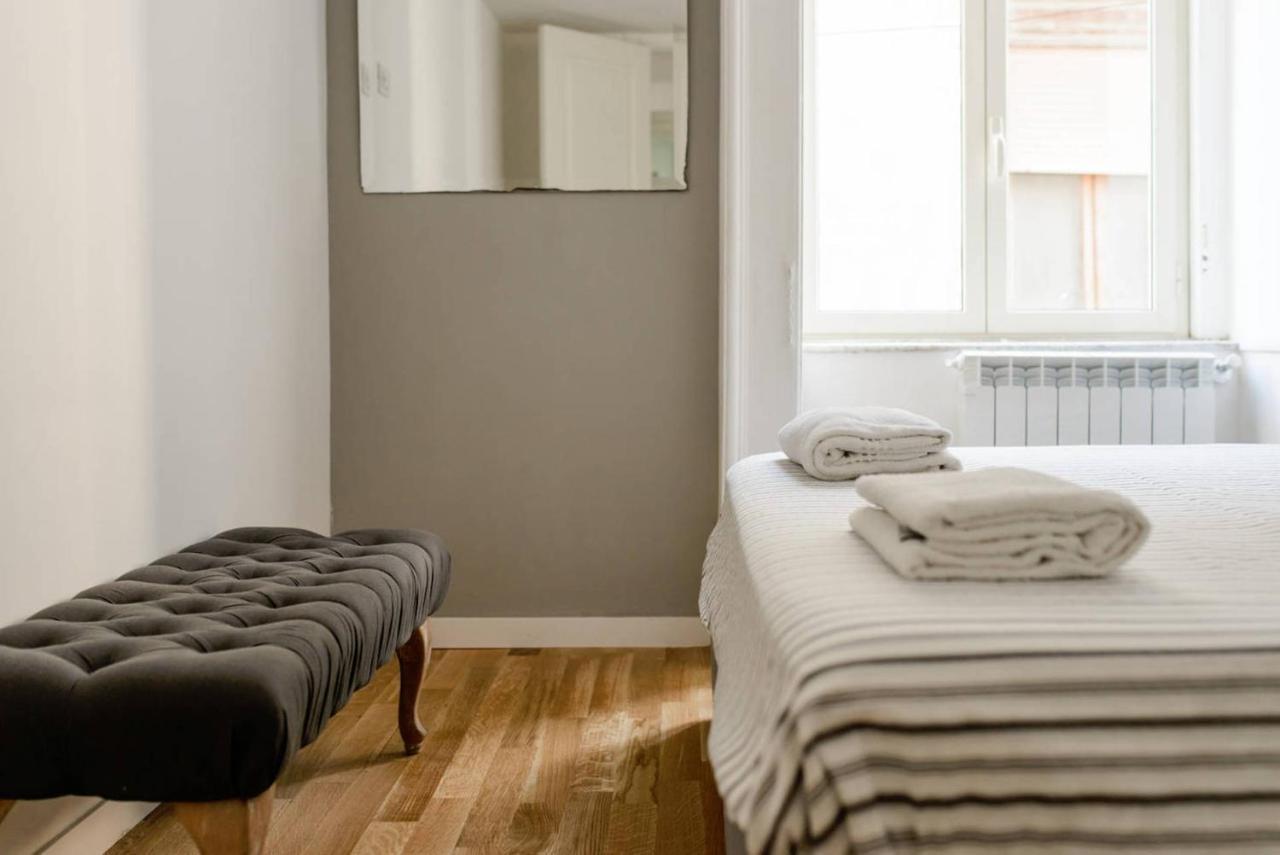 Stay In Naples Flats Bagian luar foto