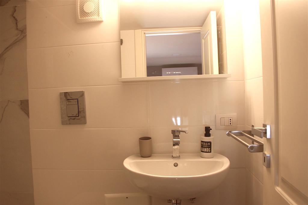 Stay In Naples Flats Bagian luar foto