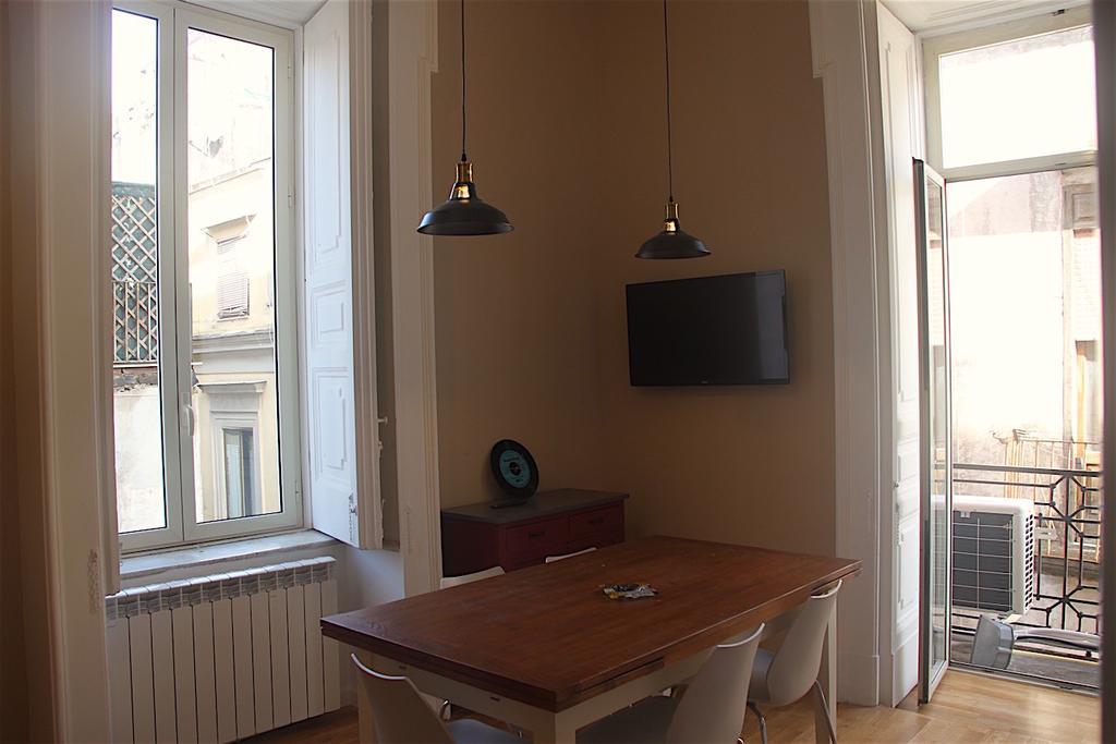 Stay In Naples Flats Bagian luar foto