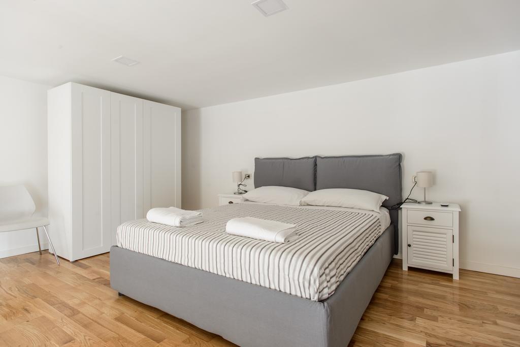 Stay In Naples Flats Bagian luar foto